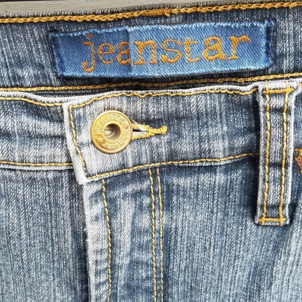 Jeanstar Cropped Jeans Size 12 - Picture 2 of 9